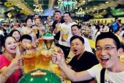 你请客我买单！中达逸景花园“夏日龙虾烧烤啤酒节”吃喝玩乐全部免费！本周末已满额，下周末还有免费名额对外开放，速抢！